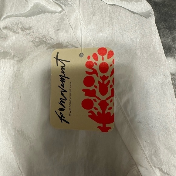 Free People Movement White The Way Back Home Shorts, Size Small (v) - Picture 11 of 12